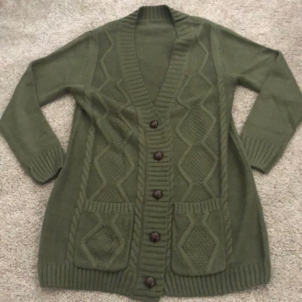 ❤️5 for $20❤️ Olive Cardigan